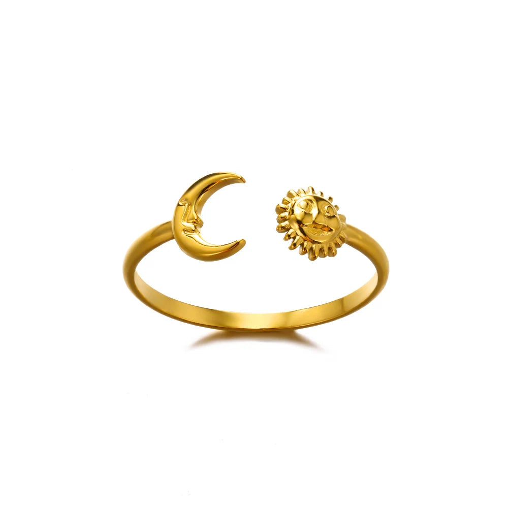 Gold-Tone Stainless Steel Cocktail Ring | Wovetsa
