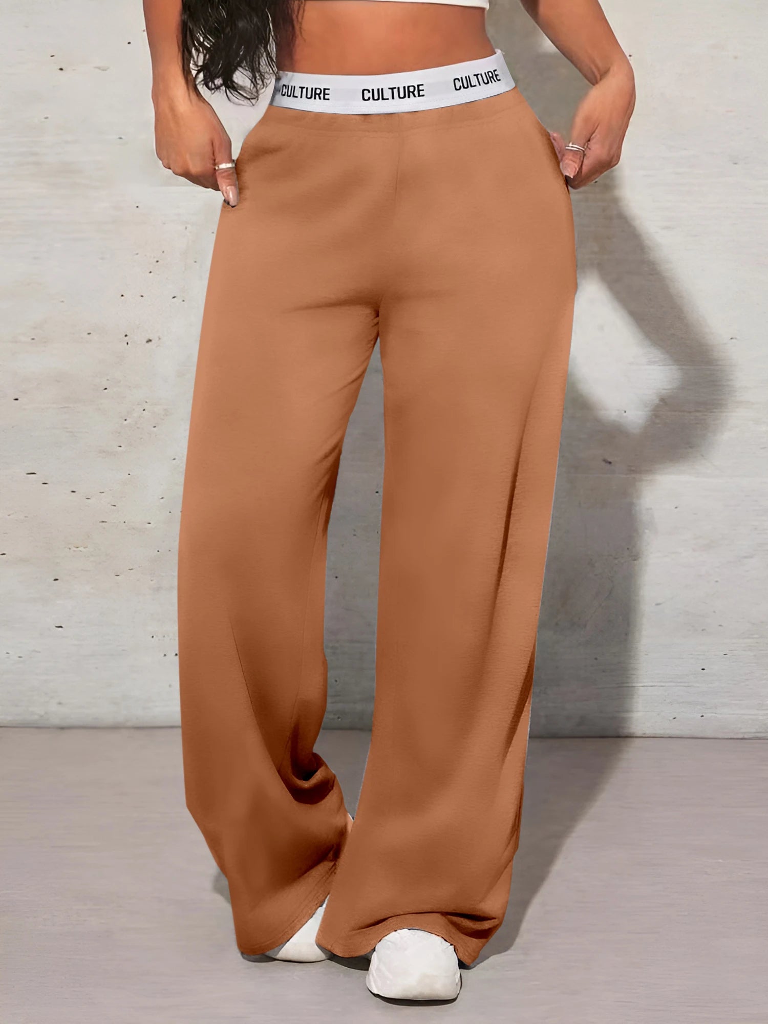 High-Waist Wide-Leg Sweatpants with Letter Waistband | Wovetsa