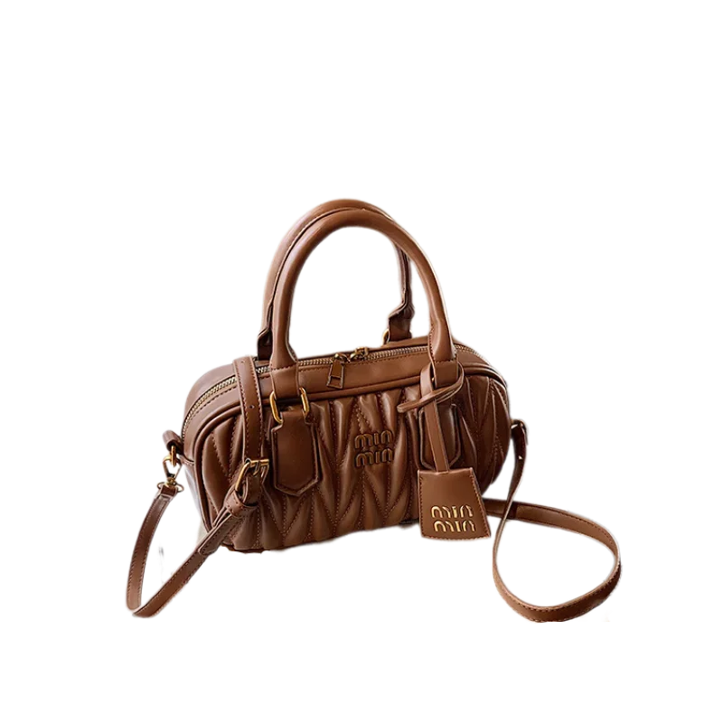 Pleated Bowling Shoulder Bag | Wovetsa