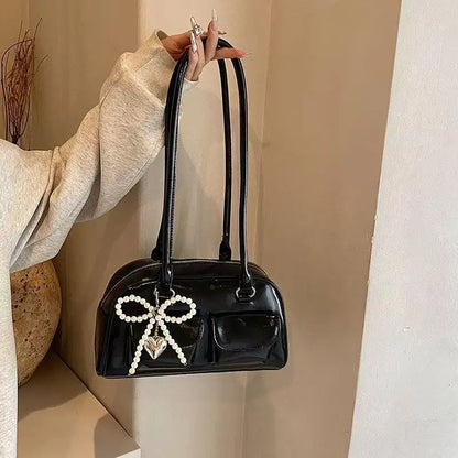 Bow Pillow Shoulder Bag | Wovetsa