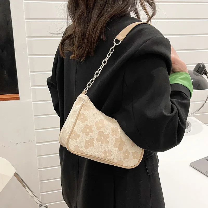 Felt Crossbody Shoulder Bag | Wovetsa