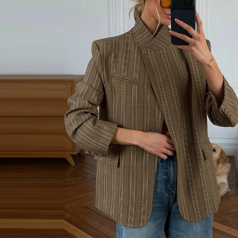 Striped Turtleneck Loose Blazer | Wovetsa