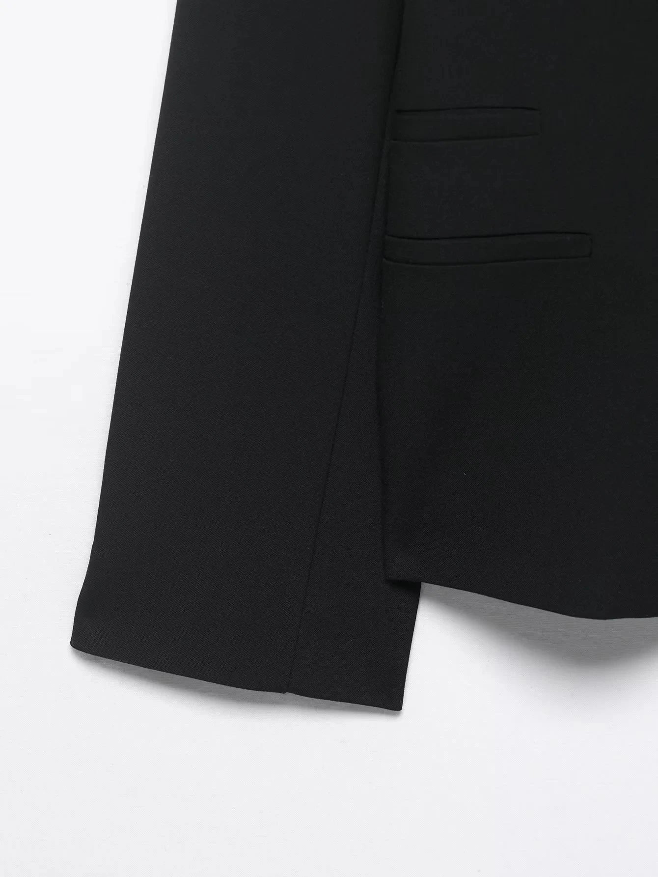 Solid O-Neck Straight Blazer | Wovetsa